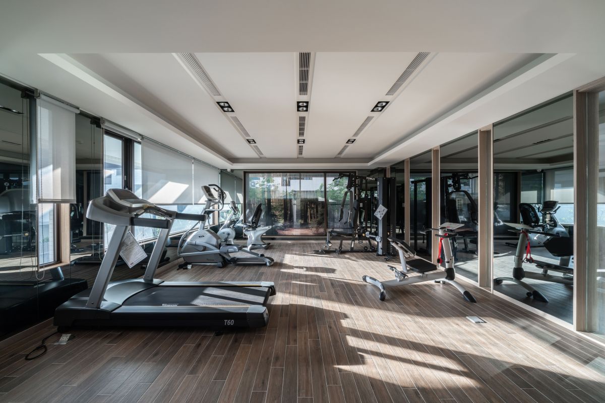 讓你的家，擁有一座通透明亮景觀健身房